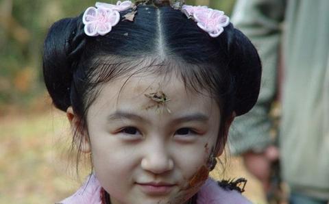 童星网红吃瓜,揭秘娱乐圈背后的秘密与争议 第1张 童星网红吃瓜,揭秘娱乐圈背后的秘密与争议 第1张